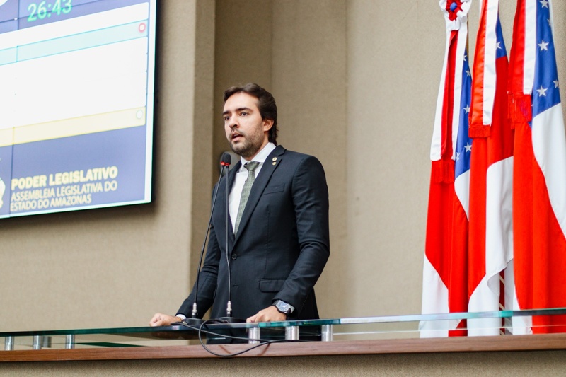 Projeto de lei de Thiago Abrahim assegura ao consumidor direito de cancelar cobranças em débito automático no Amazonas