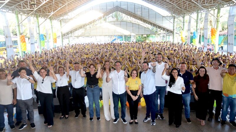 Deputado Thiago Abrahim participa da abertura do ano letivo de 2026 em Itacoatiara e destaca emendas para a educação