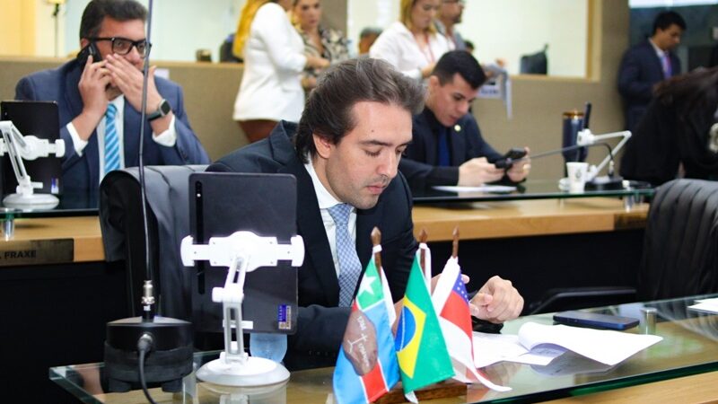 Deputado Thiago Abrahim propõe medidas de proteção para mulheres motoristas de aplicativo no Amazonas