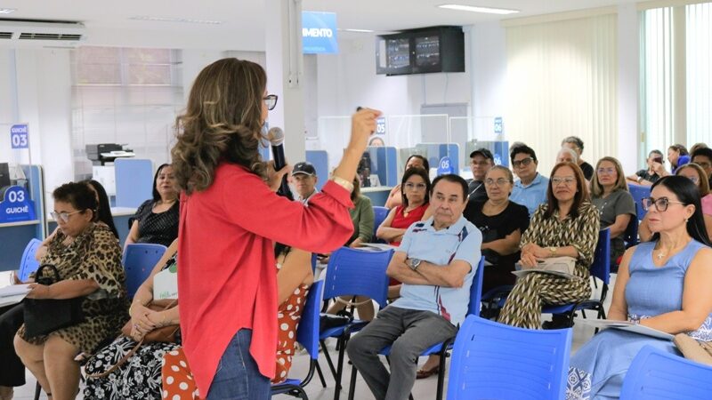 Prefeitura de Manaus homenageia 45 servidores recém-aposentados e reforça orientações previdenciárias